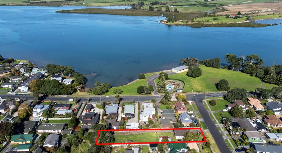 at 3 Ocean View Road, Weymouth, Manukau City, Auckland