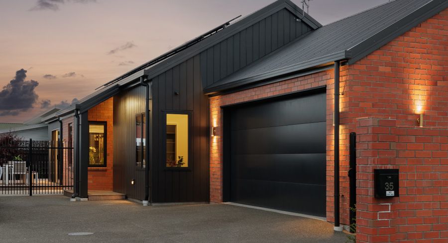  at 35 Mackenzie Avenue, Woolston, Christchurch City, Canterbury