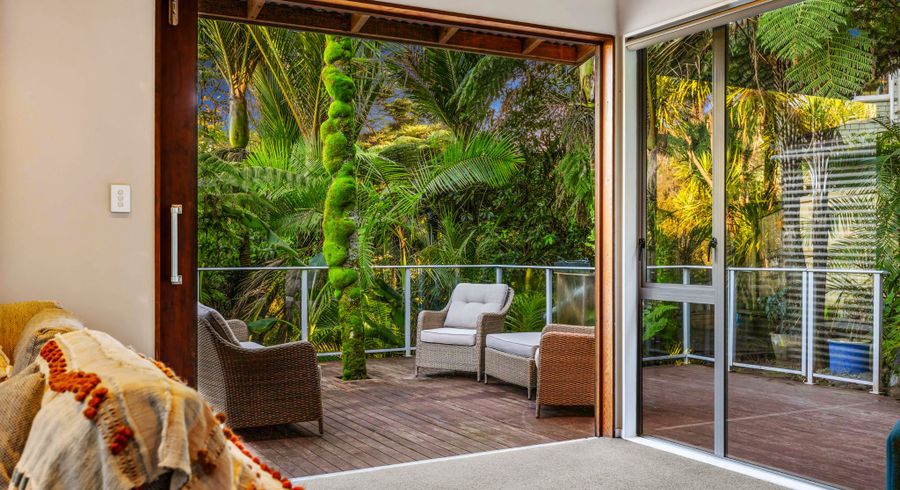  at 184 Huia Road, Titirangi, Waitakere City, Auckland