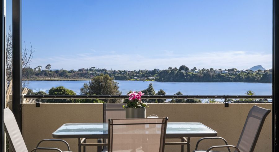  at 8 Lorrigan Way, Welcome Bay, Tauranga, Bay Of Plenty