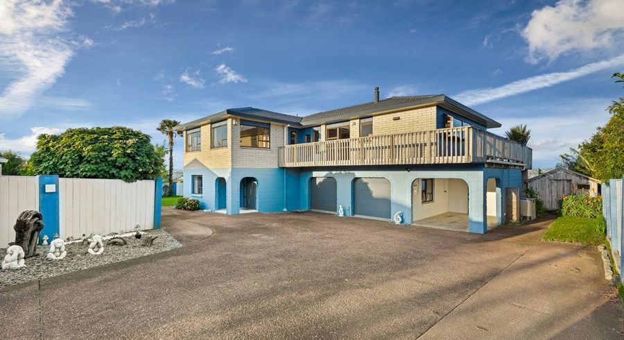 at 8 Limeburners Close, Hobsonville, Waitakere City, Auckland