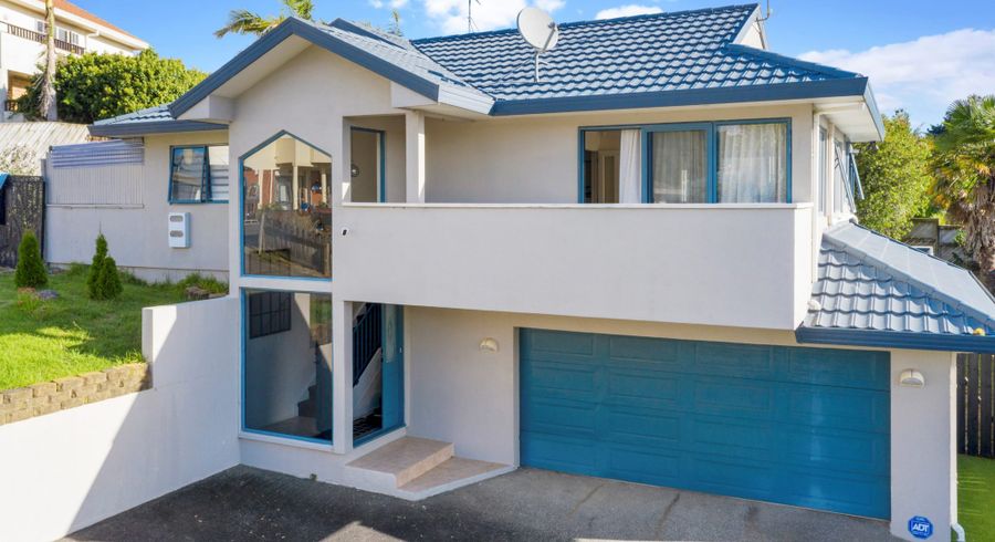  at 16 De Havilland Drive, Goodwood Heights, Auckland