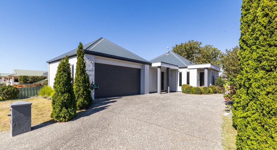  at 2 Queens Walk, Taradale, Napier, Hawke's Bay