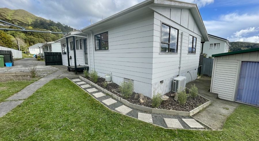  at 8A Buller Grove, Naenae, Lower Hutt, Wellington