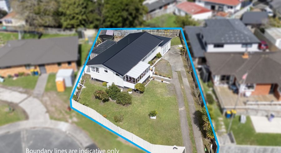  at 12 Ashbourne Place, Glendene, Waitakere City, Auckland