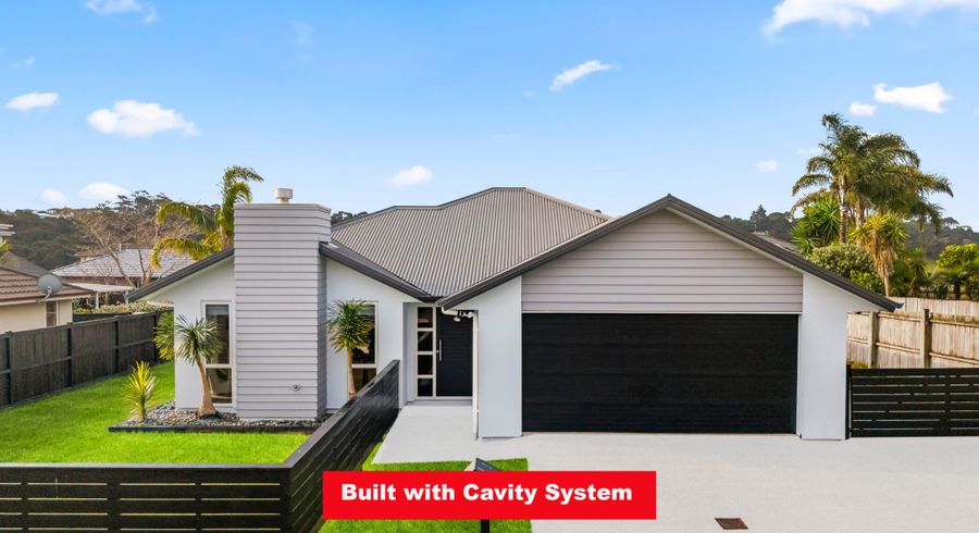  at 18 Huntington Park Drive, Greenhithe, Auckland