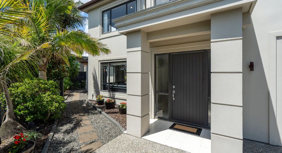  at 8A Lupetti Rise, West Harbour, Auckland