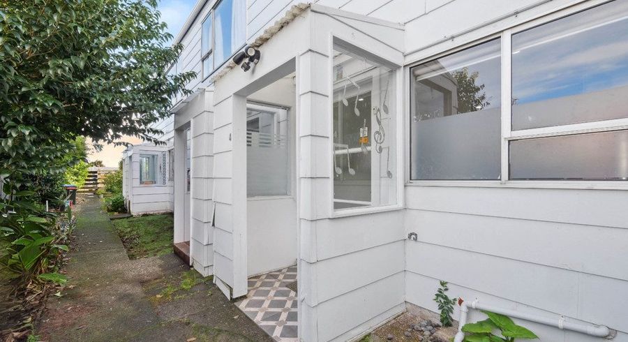  at 4/19 Harwood Road, Mount Wellington, Auckland City, Auckland
