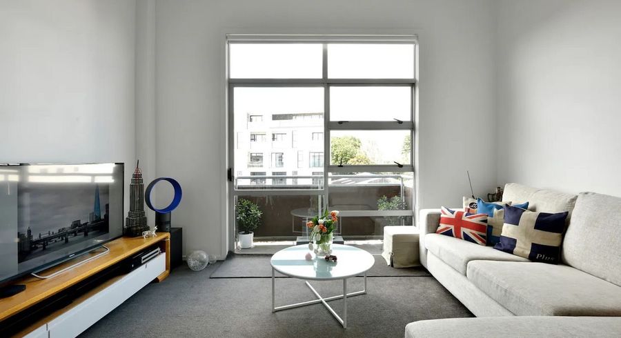  at 8/3 Ngahura Street, Eden Terrace, Auckland City, Auckland