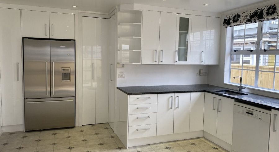  at 12 Leighton Avenue, Waiwhetu, Lower Hutt, Wellington