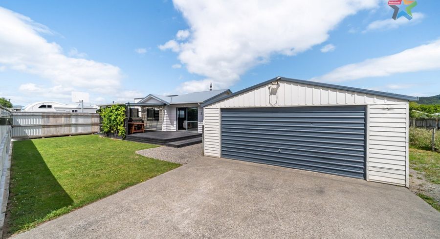  at 5 Ashburn Road, Wainuiomata, Lower Hutt