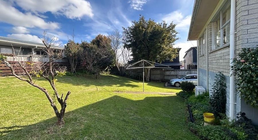  at 2/26 Abercrombie Street, Howick, Manukau City, Auckland