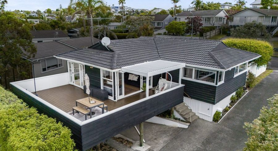  at 98 Gowing Drive, Meadowbank, Auckland