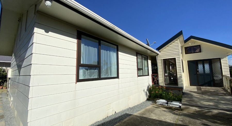  at 20 Staysail Place, Whitby, Porirua, Wellington
