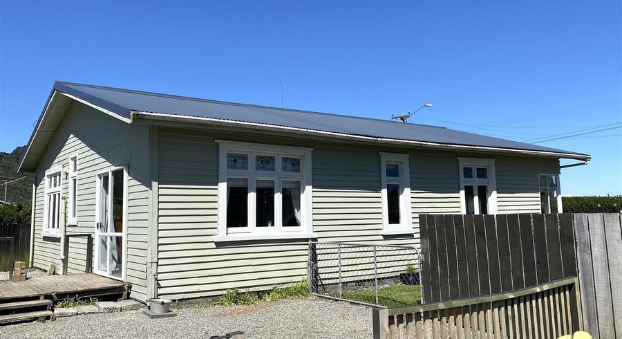  at 43 Bright Street, Cobden, Greymouth