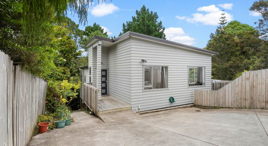  at F/27 Rehia Road, Massey, Auckland