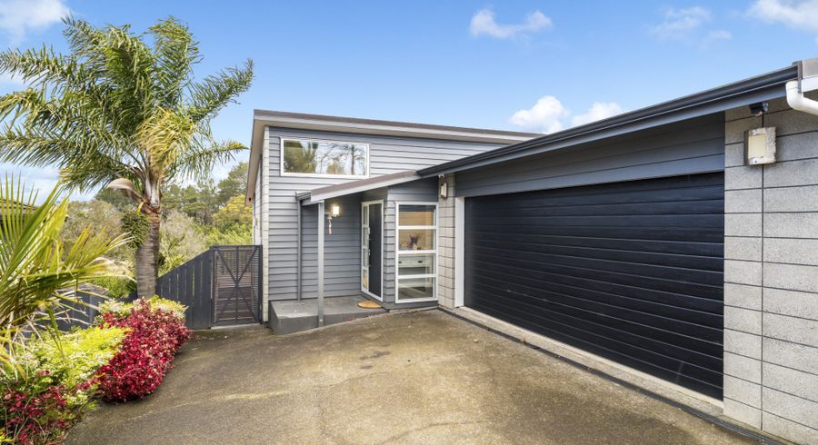  at 94 Lake Panorama Drive, Henderson, Waitakere City, Auckland