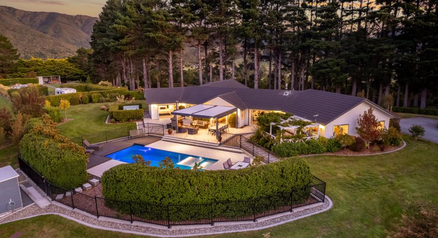  at 225 Marchant Road, Kaitoke, Upper Hutt, Wellington