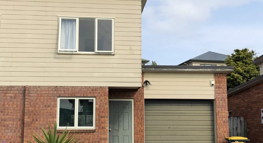  at 10 Brashier Circle, Sunnyvale, Waitakere City, Auckland