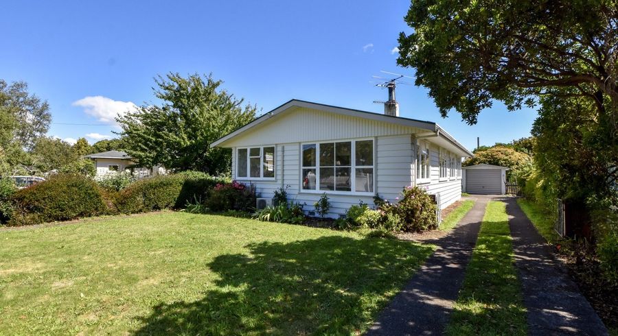  at 20 Moreton Road, Carterton