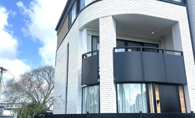  at 2A Bolina Crescent, Pakuranga, Manukau City, Auckland