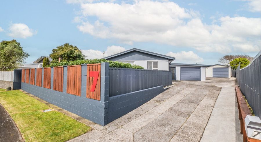  at 7 Trimble Place, Bell Block, New Plymouth