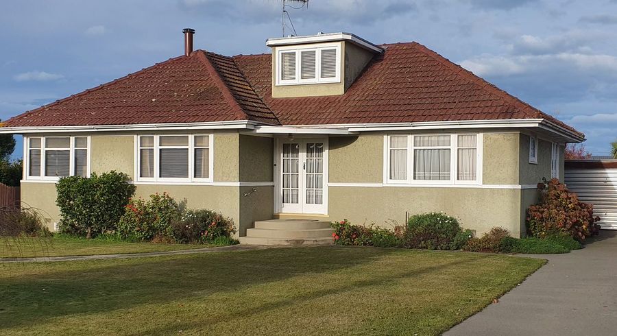  at 15 Michael Street, Waimate, Waimate