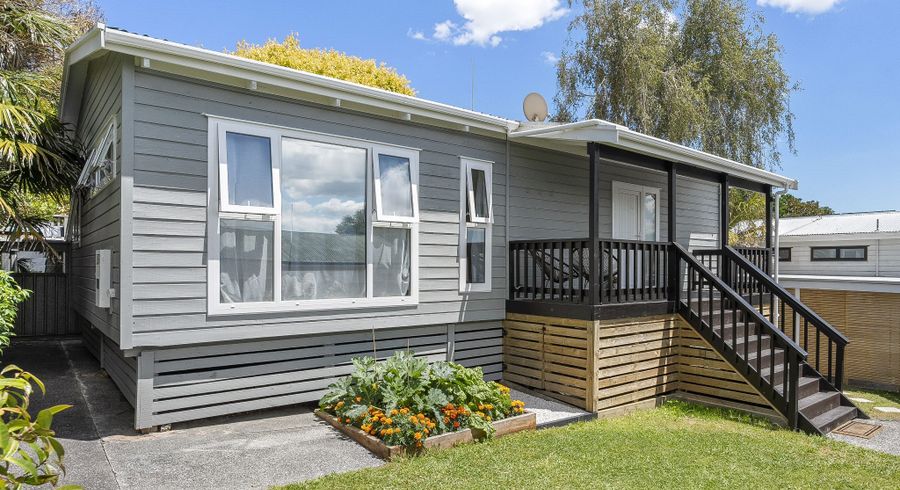  at 12A Fifth Avenue, Mount Albert, Auckland