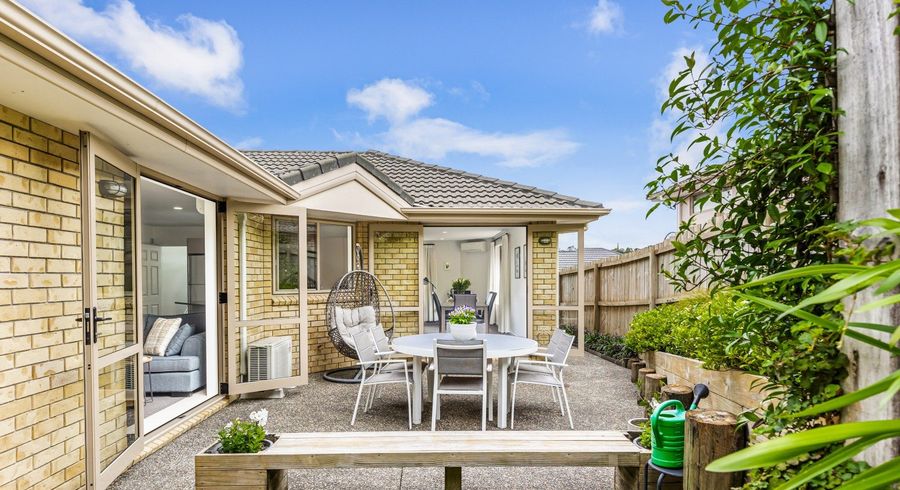  at 23 Henry Partington Place, Greenhithe, Auckland
