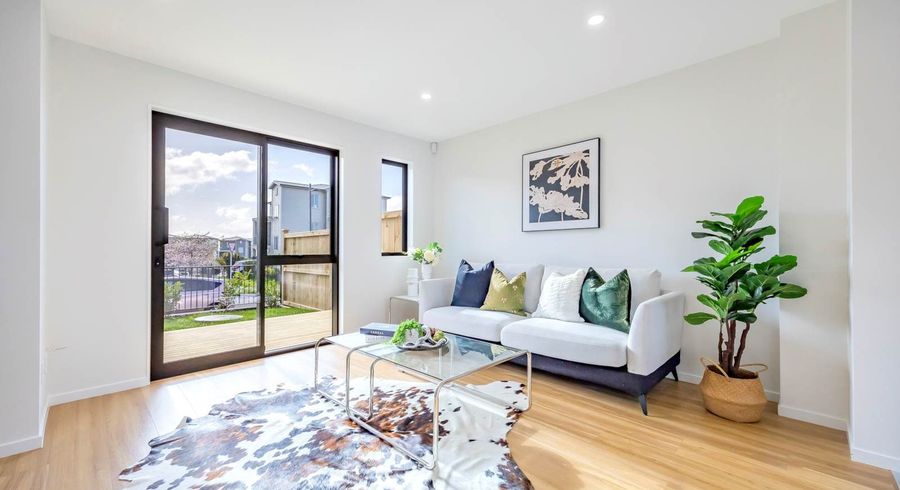  at 56 Adamson Road, Flat Bush, Manukau City, Auckland