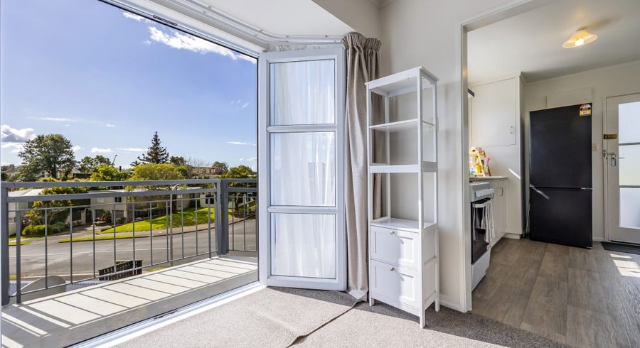  at 1A Hobday Place, Meadowbank, Auckland City, Auckland