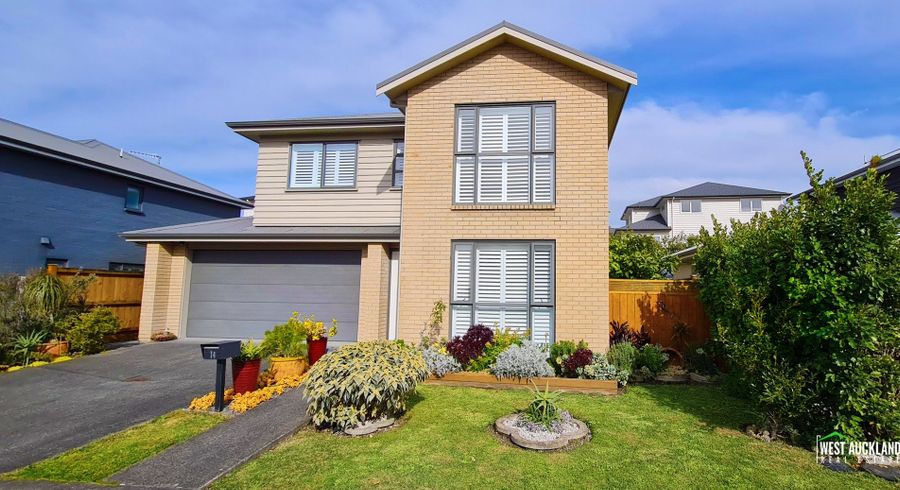  at 14 Arthur Rolfe Lane, Swanson, Waitakere City, Auckland