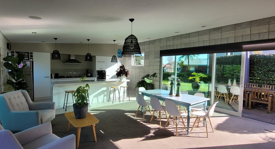  at 28 Veale Road, Frankleigh Park, New Plymouth, Taranaki
