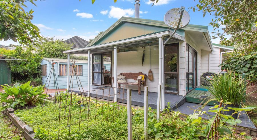  at 11A Beatrix Street, Avondale, Auckland