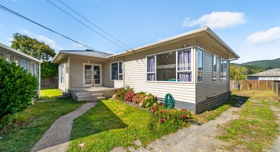 at 30 Petrie Street, Wainuiomata, Lower Hutt