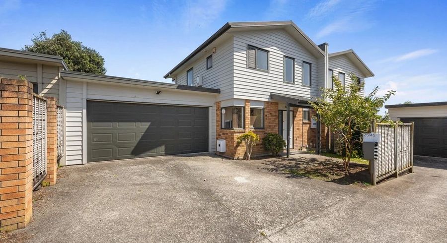  at 25/45 Secoia Crescent, Mangere, Manukau City, Auckland