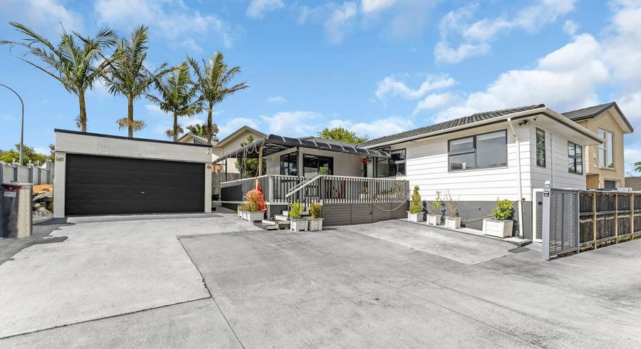  at 97 Everglade Drive, Totara Heights, Manukau City, Auckland