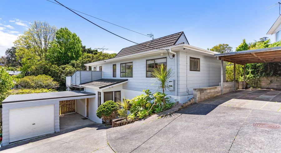  at 2/124 Deep Creek Road, Torbay, North Shore City, Auckland