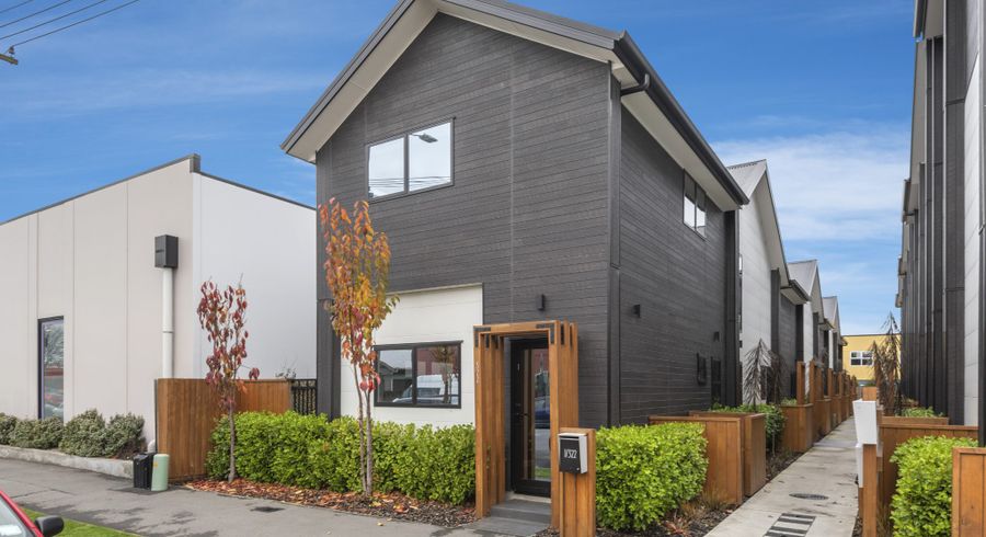  at 1/322 Hereford Street, City Centre, Christchurch City, Canterbury