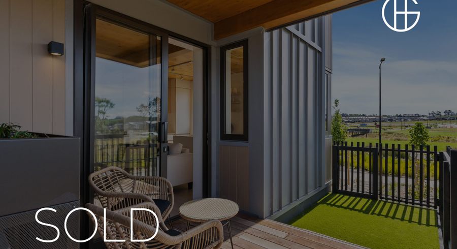 at 4/40 Waiparaheka Drive, Milldale, Rodney, Auckland