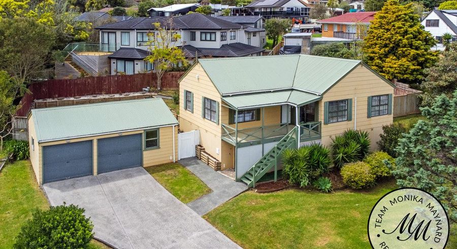 at 17 Palmetto Place, Goodwood Heights, Manukau City, Auckland