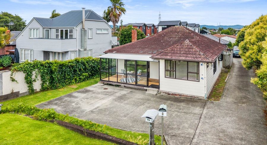  at 9 Tatau Way, Te Atatu Peninsula, Waitakere City, Auckland