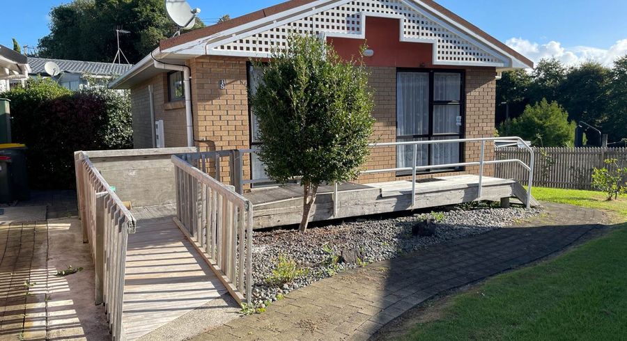  at 8/2 John Bracken Way, Beach Haven, North Shore City, Auckland