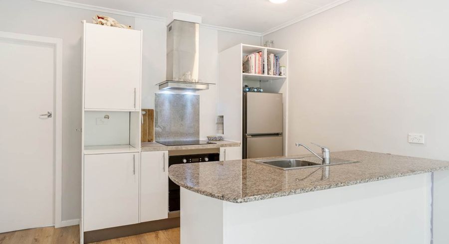  at 3/54 Ellerton Road, Mount Eden, Auckland City, Auckland
