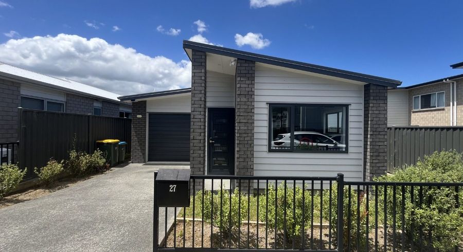  at 27 Kaki Drive, Kenepuru, Porirua, Wellington