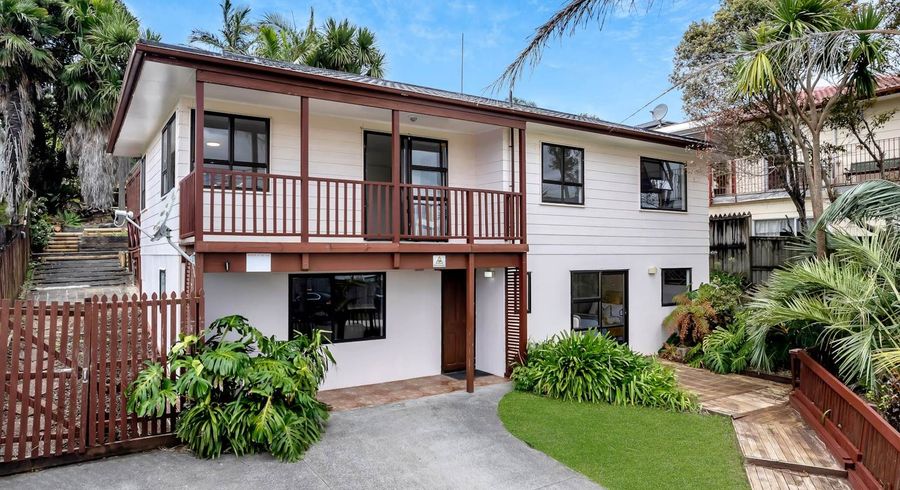  at 10 Marco Place, Highland Park, Manukau City, Auckland