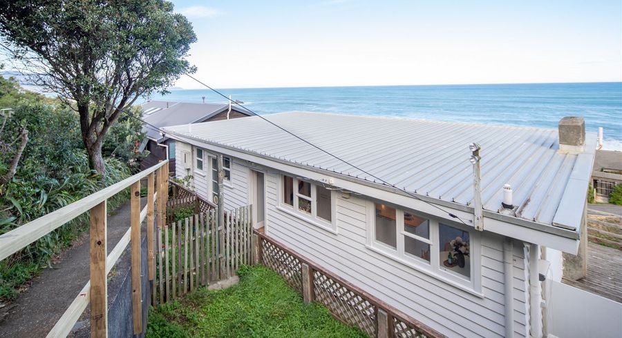  at 55 High Street, Island Bay, Wellington