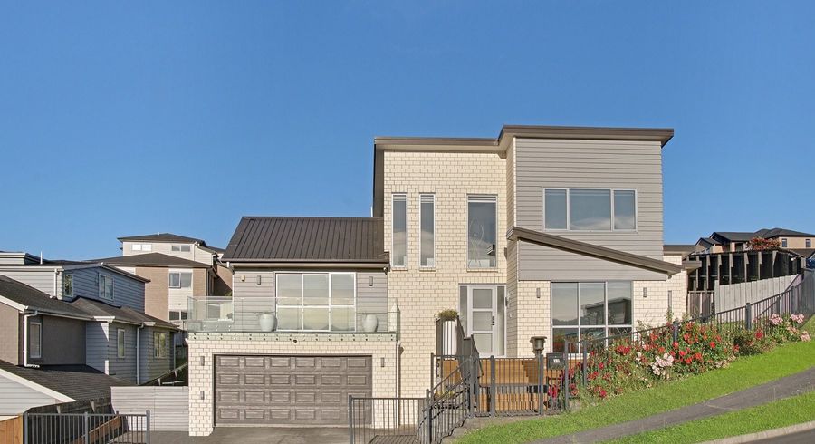  at 17 San Prospero Crescent, Henderson, Waitakere City, Auckland