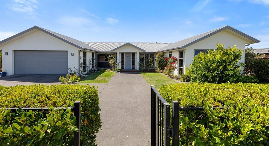  at 8 Wentworth Lane, Waiwhakaiho, New Plymouth, Taranaki