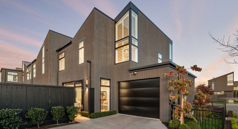  at 2 Bretts Road, St. Albans, Christchurch City, Canterbury